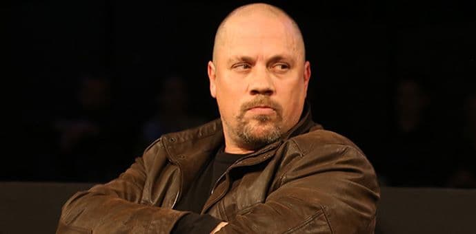 U glib i druge vijesti U glib i druge vijesti