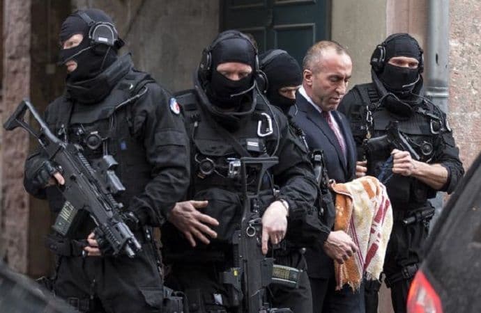 Odložena odluka o izručenju Haradinaja Odložena odluka o izručenju Haradinaja