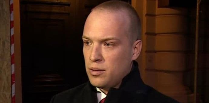 AFERA DNEVNICE: Zbog pronevjere uhapšen bivši Milanovićev šef kabineta AFERA DNEVNICE: Zbog pronevjere uhapšen bivši Milanovićev šef kabineta