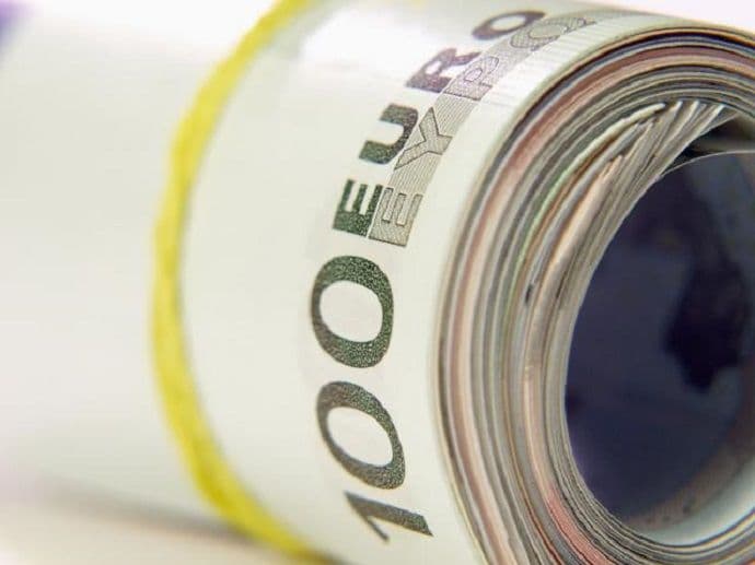 Raj u Evropi: Ovdje je minimalac 2.000 eura Raj u Evropi: Ovdje je minimalac 2.000 eura