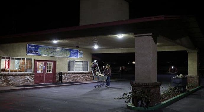 Orovil postao grad duhova (Video) Orovil postao grad duhova (Video)