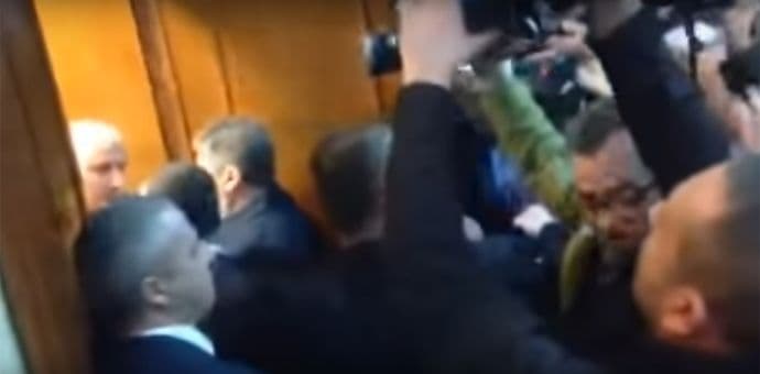 Ombudsman osuđuje dešavanja u parlamentu Ombudsman osuđuje dešavanja u parlamentu