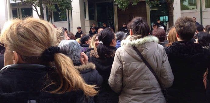 Majke prekinule protest: Dogovoren sastanak sa ministrima Majke prekinule protest: Dogovoren sastanak sa ministrima