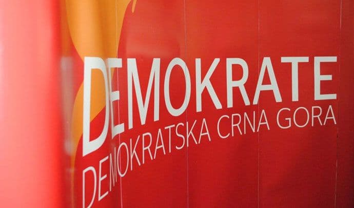 Večeras protest Demokrata: Traže referendum za ulazak u NATO Večeras protest Demokrata: Traže referendum za ulazak u NATO