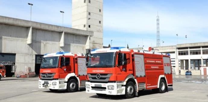 Podgorica nabavila dva vatrogasna vozila vrijedna pola miliona eura Podgorica nabavila dva vatrogasna vozila vrijedna pola miliona eura