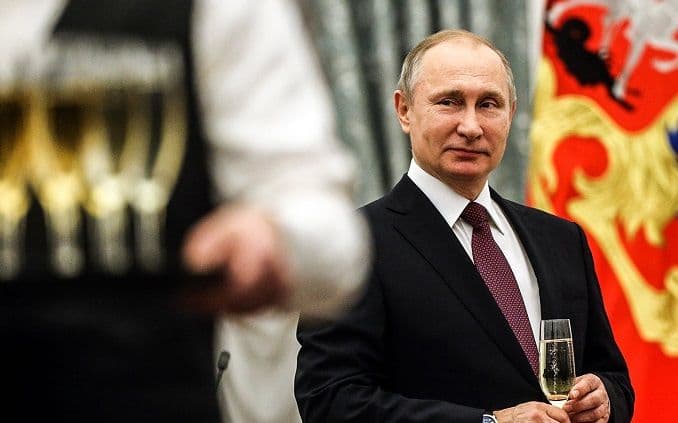 "SVI VOLE PUTINA": Predsjednik Rusije nikad nije bio popularniji u Americi "SVI VOLE PUTINA": Predsjednik Rusije nikad nije bio popularniji u Americi