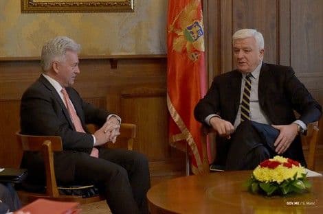 Dankan: Velika Britanija odlučna da igra aktivnu ulogu i pruža podršku Zapadnom Balkanu (VIDEO) Dankan: Velika Britanija odlučna da igra aktivnu ulogu i pruža podršku Zapadnom Balkanu (VIDEO)