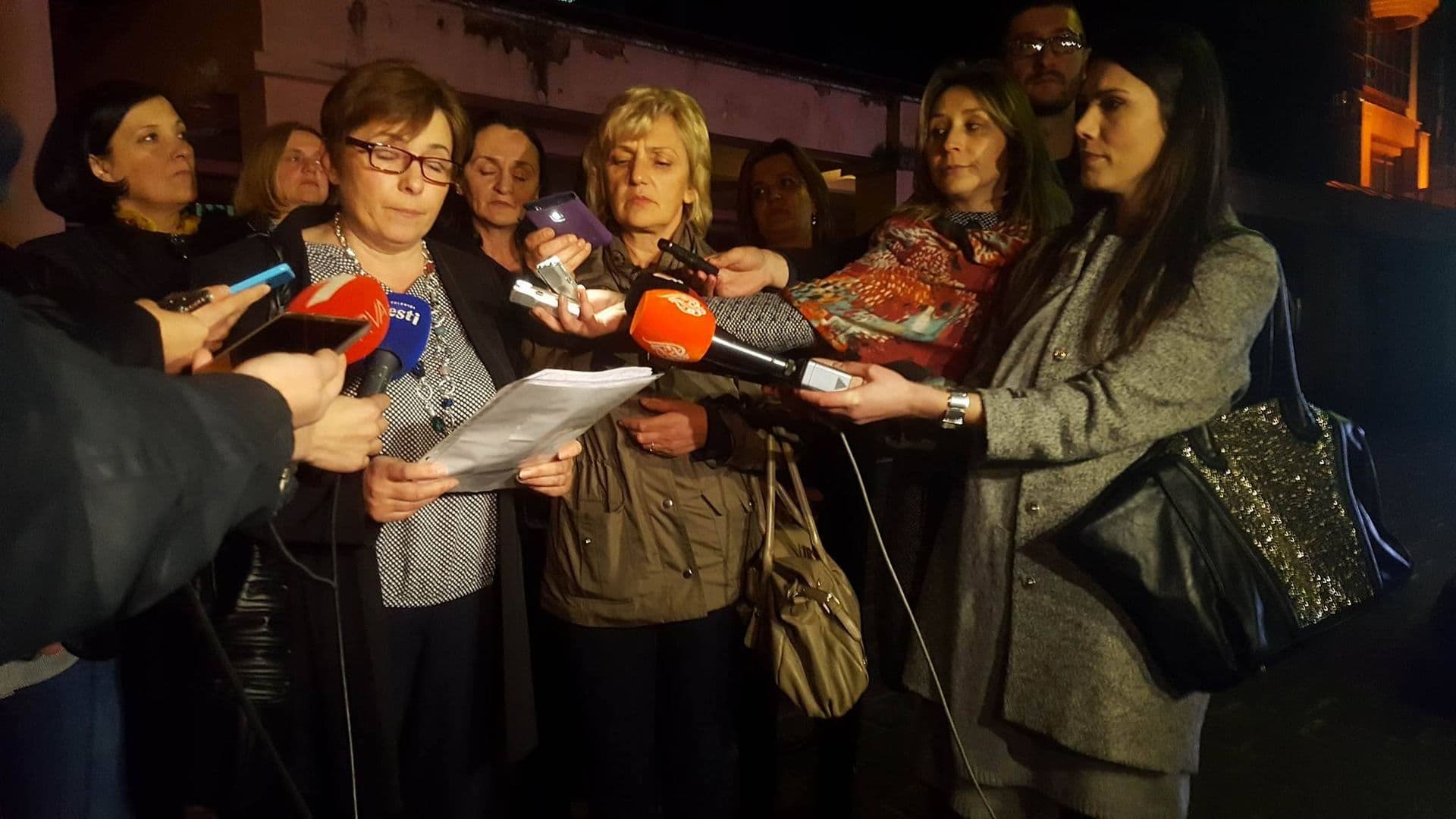 Bez dogovora o naknadama za majke, mogući novi protesti Bez dogovora o naknadama za majke, mogući novi protesti