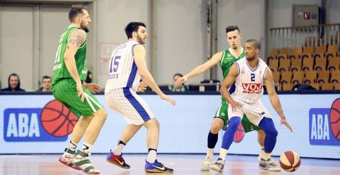 Budućnost poražena u Ljubljani, "plavi" sve dalje od drugog mjesta Budućnost poražena u Ljubljani, "plavi" sve dalje od drugog mjesta