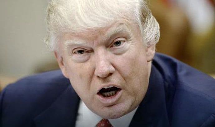 Blic: Svi Trampovi šamari Srbiji! Blic: Svi Trampovi šamari Srbiji!