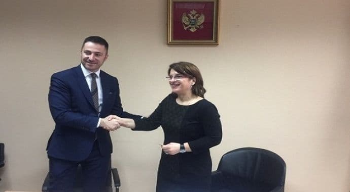 Intezivirati saradnju crnogorskih i albanskih opština Intezivirati saradnju crnogorskih i albanskih opština