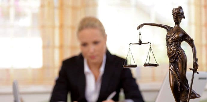 Advokati iz država EU moći će da rade u Crnoj Gori Advokati iz država EU moći će da rade u Crnoj Gori