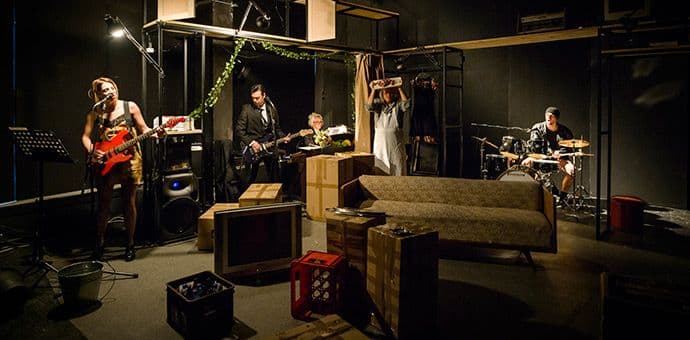 Praizvođenje „Otvorenog kraja“: Bunt koji nedostaje Praizvođenje „Otvorenog kraja“: Bunt koji nedostaje