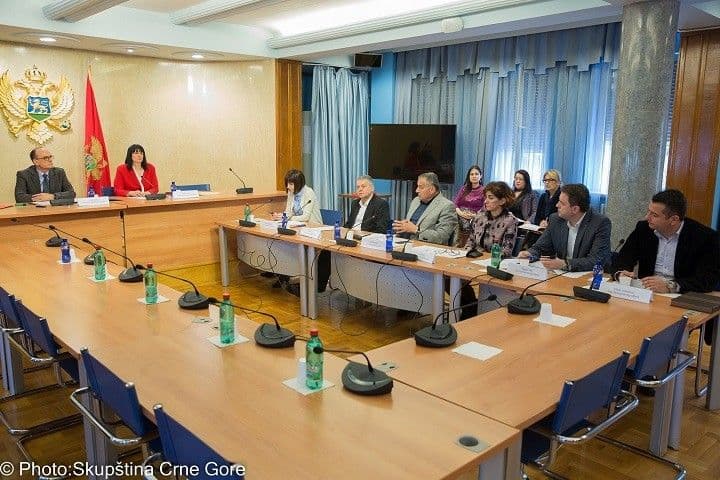 Novi konkurs za izbor člana DIK-a Novi konkurs za izbor člana DIK-a