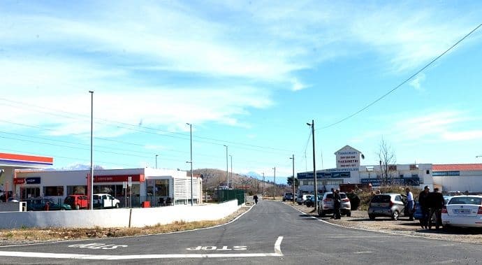 Asfaltirani novi putevi u Kokotima Asfaltirani novi putevi u Kokotima