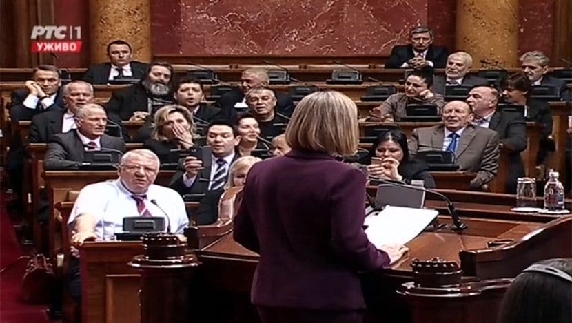 Mogerini se obratila na srpskom, radikali vikali "Srbija, Rusija, ne treba nam Unija" Mogerini se obratila na srpskom, radikali vikali "Srbija, Rusija, ne treba nam Unija"