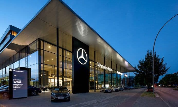 Mercedes zbog problema s anlaserom povlači 354.000 vozila Mercedes zbog problema s anlaserom povlači 354.000 vozila