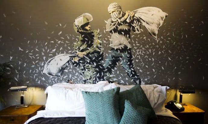 Benksi otvorio "Zazidani hotel" u Vitlejemu Benksi otvorio "Zazidani hotel" u Vitlejemu