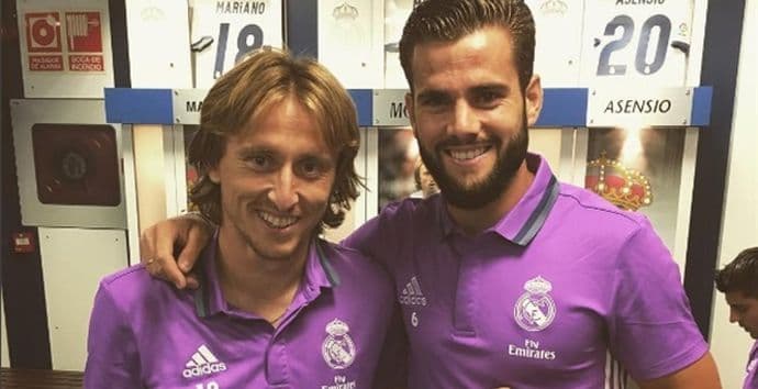 Doktor mu je rekao da više neće igrati fudbal, danas nosi dres najvećeg kluba Doktor mu je rekao da više neće igrati fudbal, danas nosi dres najvećeg kluba