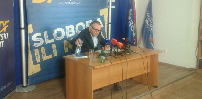 RADULOVIĆ: Opozicija da protestuje do ispunjenja uslova za prijevremene izbore RADULOVIĆ: Opozicija da protestuje do ispunjenja uslova za prijevremene izbore