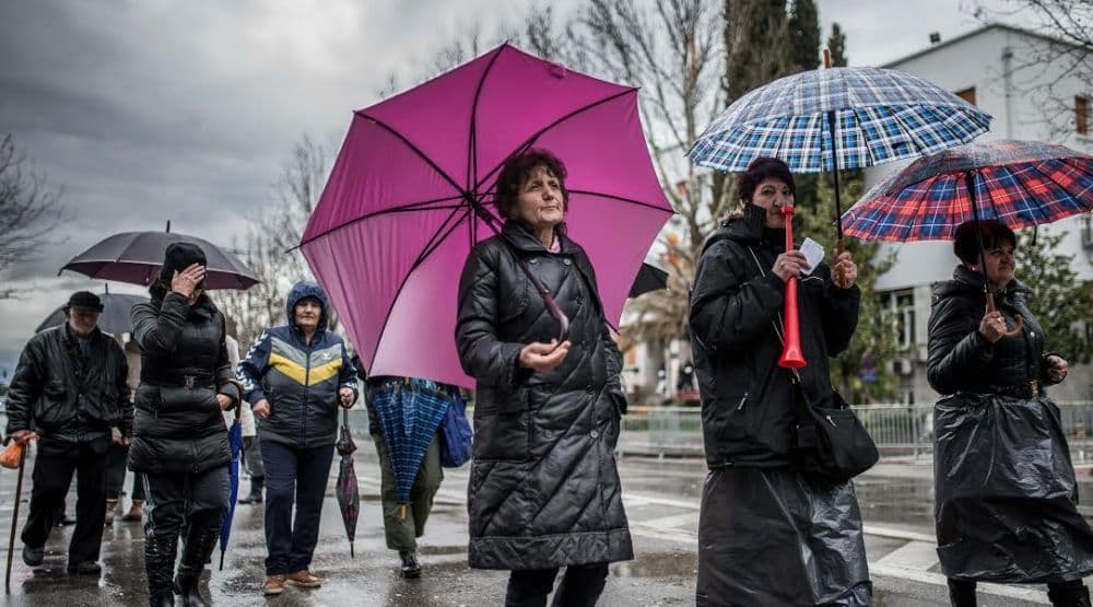 Majke i večeras ispred Skupštine Majke i večeras ispred Skupštine