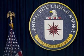 Bivši šef CIA: Ukrajince čeka ozbiljan izazov na istoku Bivši šef CIA: Ukrajince čeka ozbiljan izazov na istoku