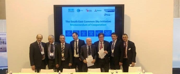 Kontrole letenja Srbije i Crne Gore, Hrvatske, BiH, Slovenije i Austrije potpisale memorandum o saradnji Kontrole letenja Srbije i Crne Gore, Hrvatske, BiH, Slovenije i Austrije potpisale memorandum o saradnji