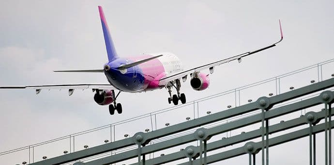 Pilot zvao kontrolu leta da pita šta je uradila Barselona Pilot zvao kontrolu leta da pita šta je uradila Barselona