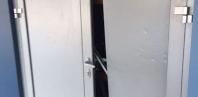 Bazen Jadrana na Škveru na meti vandala Bazen Jadrana na Škveru na meti vandala