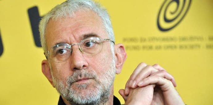 Petar Janjatović kolabirao na komemoraciji Petar Janjatović kolabirao na komemoraciji