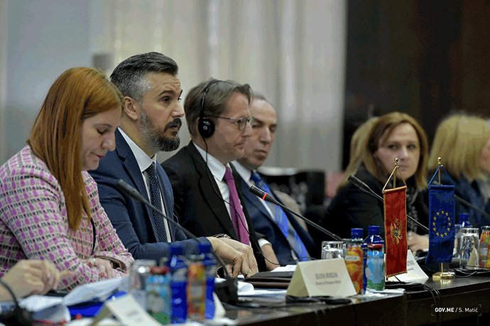 Pejović: Lani ostavke podnijelo 75 javnih funkcionera Pejović: Lani ostavke podnijelo 75 javnih funkcionera