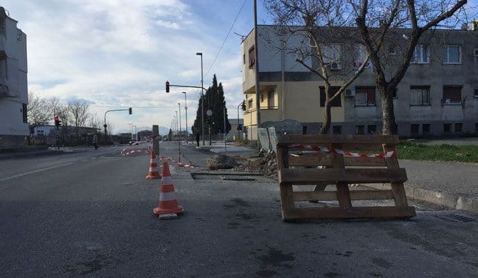 Izgradnja biciklističke staze na Zabjelu: Lijepo im je i na ulicu Izgradnja biciklističke staze na Zabjelu: Lijepo im je i na ulicu