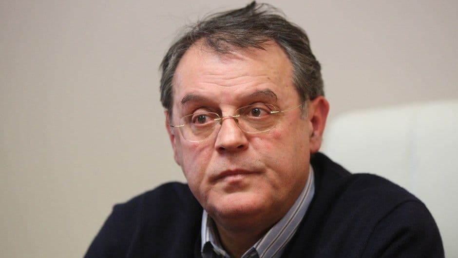 Maniti pekinezer Maniti pekinezer