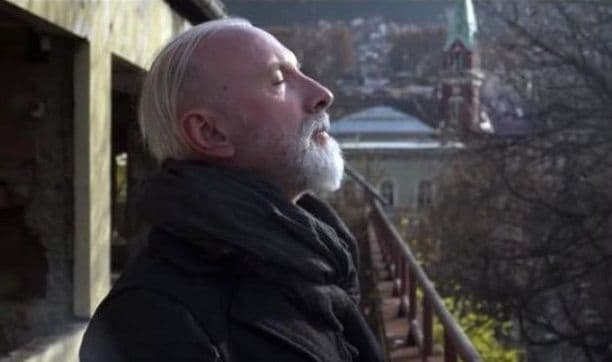 Pogledajte film "Sredinom" o životu Dina Merlina Pogledajte film "Sredinom" o životu Dina Merlina