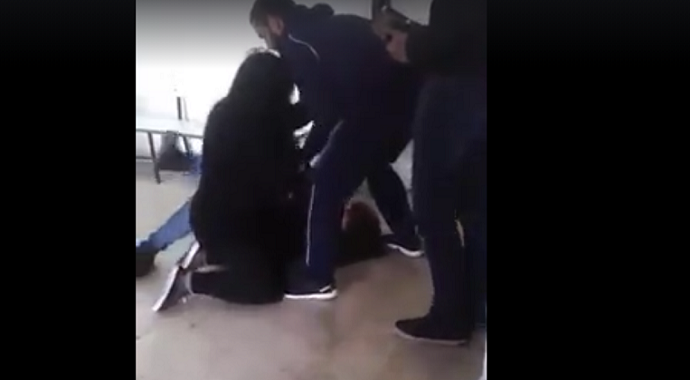 Tuča u nikšićkoj bolnici (Video) Tuča u nikšićkoj bolnici (Video)