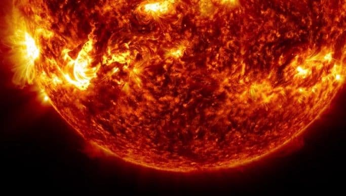 Njemački naučnici testiraju vještačko sunce Njemački naučnici testiraju vještačko sunce