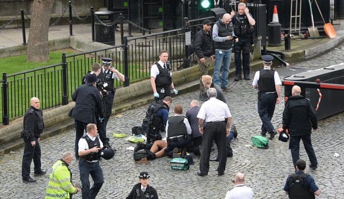 Bošković uputio telegram saučešća britanskom kolegi Majklu Falonu Bošković uputio telegram saučešća britanskom kolegi Majklu Falonu