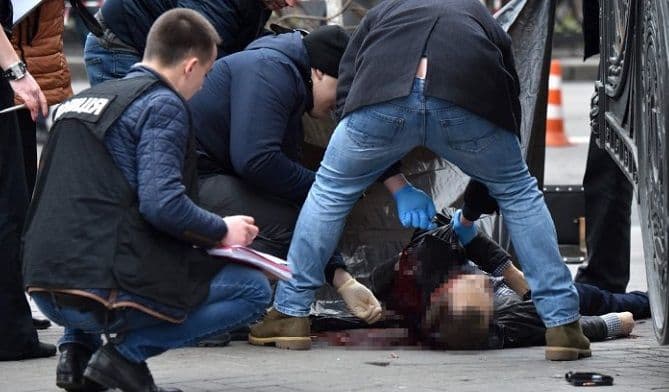 Putinov kritičar ubijen na ulicama Kijeva Putinov kritičar ubijen na ulicama Kijeva