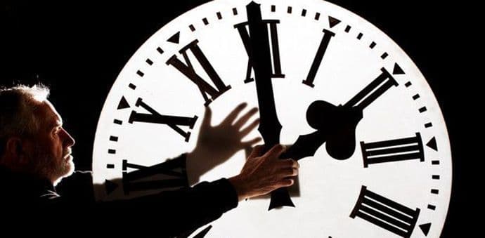 Počinje ljetnje računanje vremena Počinje ljetnje računanje vremena