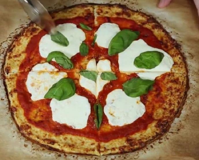 Brzi recept za picu od samo 300 kalorija Brzi recept za picu od samo 300 kalorija