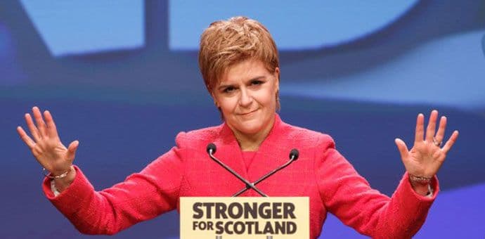 Škotski poslanici za novi referendum o nezavisnosti Škotski poslanici za novi referendum o nezavisnosti