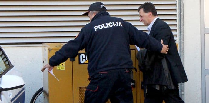 Ugovori razotkrili malverzacije Golubovića Ugovori razotkrili malverzacije Golubovića