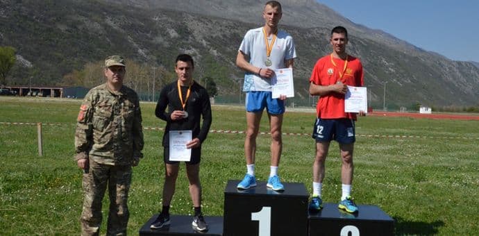 Vodnik Goran Petrić prvi u trci na 5.000 metara Vodnik Goran Petrić prvi u trci na 5.000 metara