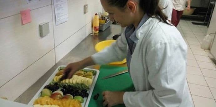 Počinje obuka srednjoškolskih nastavnika kod poslodavaca Počinje obuka srednjoškolskih nastavnika kod poslodavaca