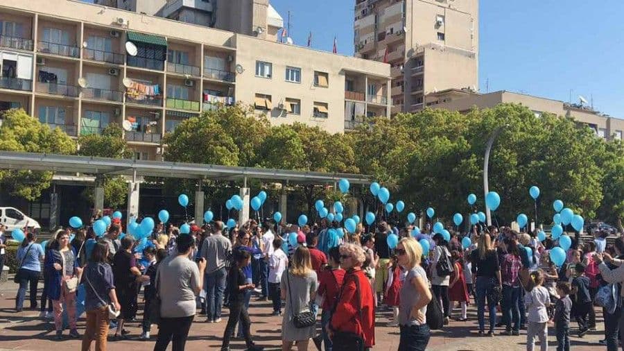 Prihvatiti osobe sa autizmom Prihvatiti osobe sa autizmom