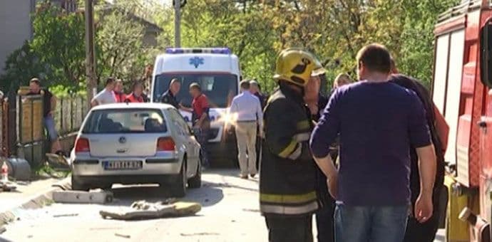 Niš: Dvoje tinejdžera poginulo u eksploziji plinske boce Niš: Dvoje tinejdžera poginulo u eksploziji plinske boce