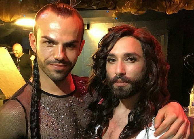 Crnogorski predstavnik ne prestaje da iznenađuje: Končita i Kalezić na jednoj fotografiji Crnogorski predstavnik ne prestaje da iznenađuje: Končita i Kalezić na jednoj fotografiji