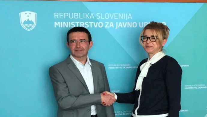 PRIBILOVIĆ – KOPRIVNIKAR: Saradnja u procesu reforme javne uprave PRIBILOVIĆ – KOPRIVNIKAR: Saradnja u procesu reforme javne uprave