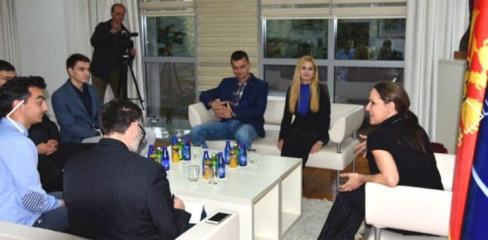 Vojvodić sa studentima: Znanje je neprikosnovena životna moć Vojvodić sa studentima: Znanje je neprikosnovena životna moć