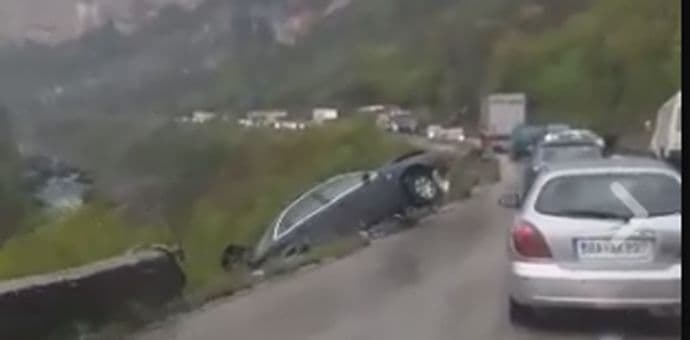 Udes kod Bioča, troje povrijeđeno Udes kod Bioča, troje povrijeđeno